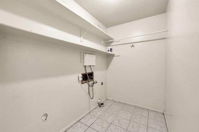 1375 E Dunkirk Street, Springfield, MO 65804