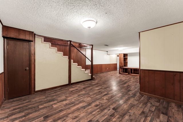 1375 E Dunkirk Street, Springfield, MO 65804