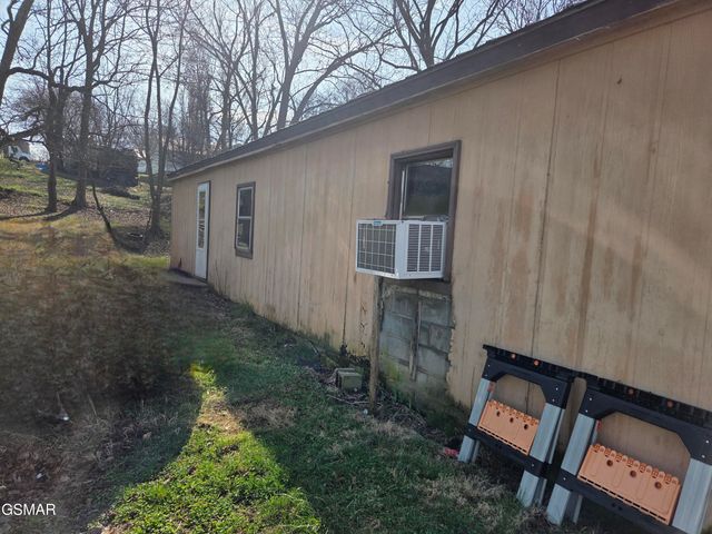 408 Prospect Avenue, Newport, TN 37821