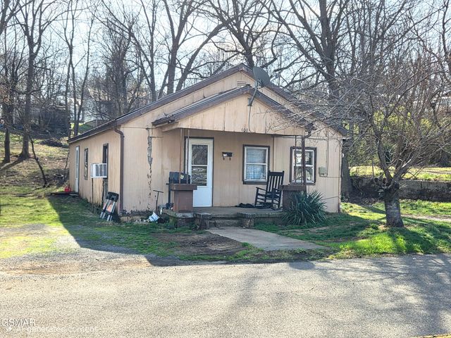 408 Prospect Avenue, Newport, TN 37821
