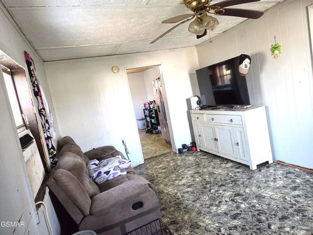 408 Prospect Avenue, Newport, TN 37821