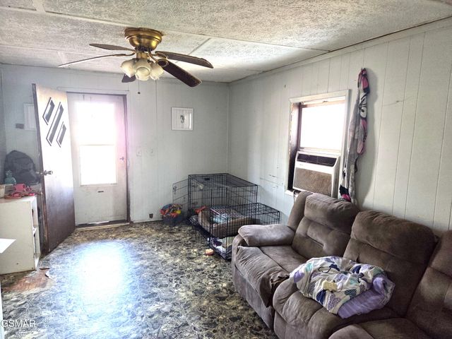 408 Prospect Avenue, Newport, TN 37821