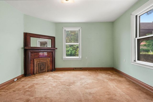 48 Glasgow ROAD, Forest Hills Boro, PA 15221