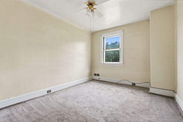 48 Glasgow ROAD, Forest Hills Boro, PA 15221