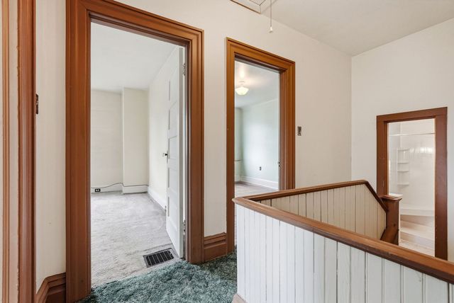 48 Glasgow ROAD, Forest Hills Boro, PA 15221