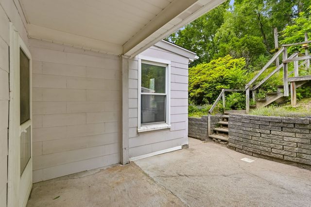 48 Glasgow ROAD, Forest Hills Boro, PA 15221
