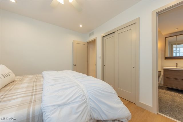 2634 Mayfield Road 5, Cleveland Heights, OH 44106