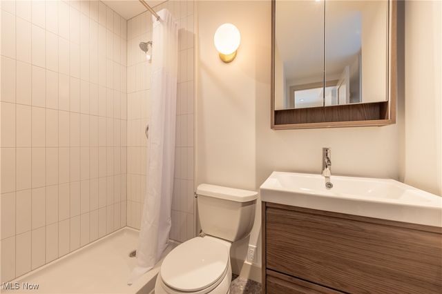 2634 Mayfield Road 5, Cleveland Heights, OH 44106