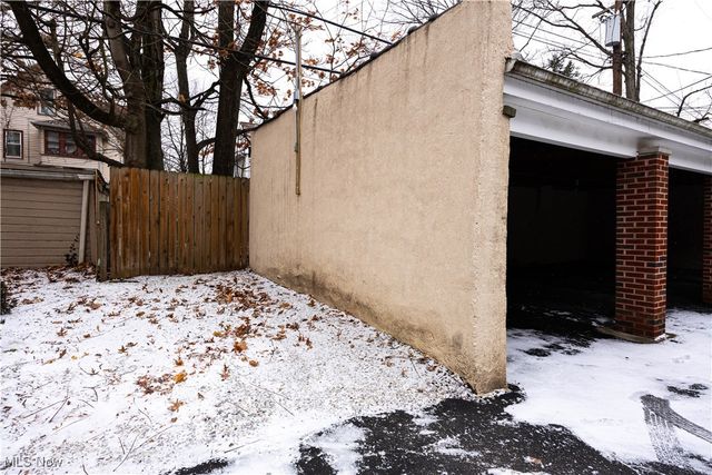 2634 Mayfield Road 5, Cleveland Heights, OH 44106