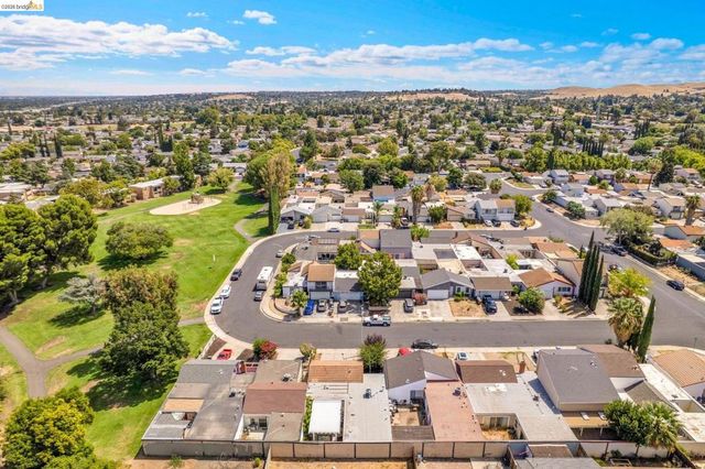 2908 Pear St, Antioch, CA 94509