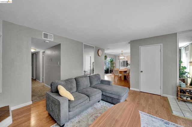 2908 Pear St, Antioch, CA 94509