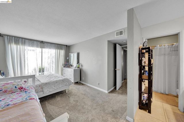 2908 Pear St, Antioch, CA 94509