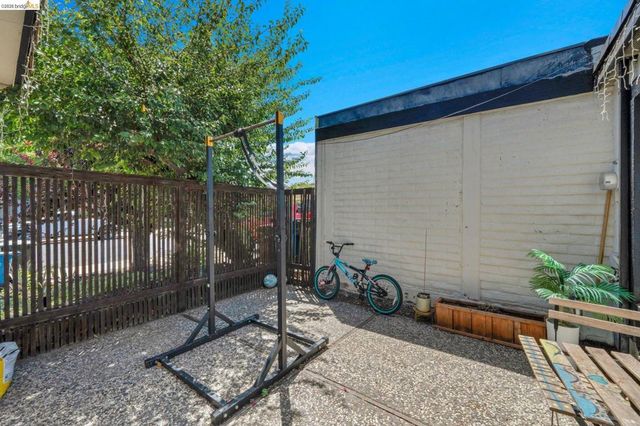 2908 Pear St, Antioch, CA 94509