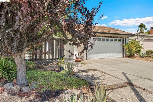 2908 Pear St, Antioch, CA 94509