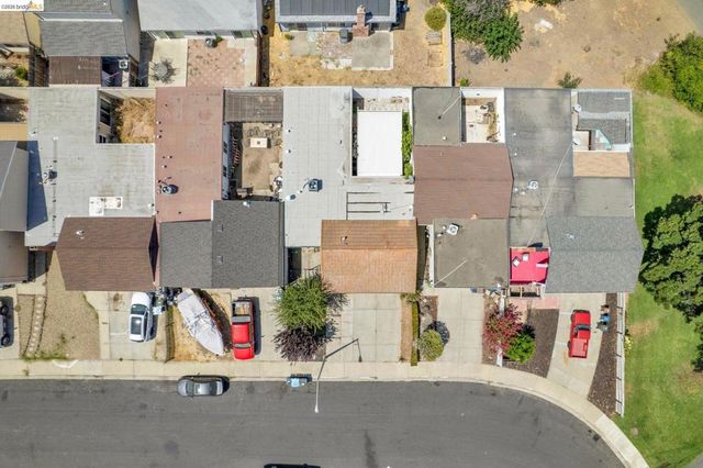 2908 Pear St, Antioch, CA 94509