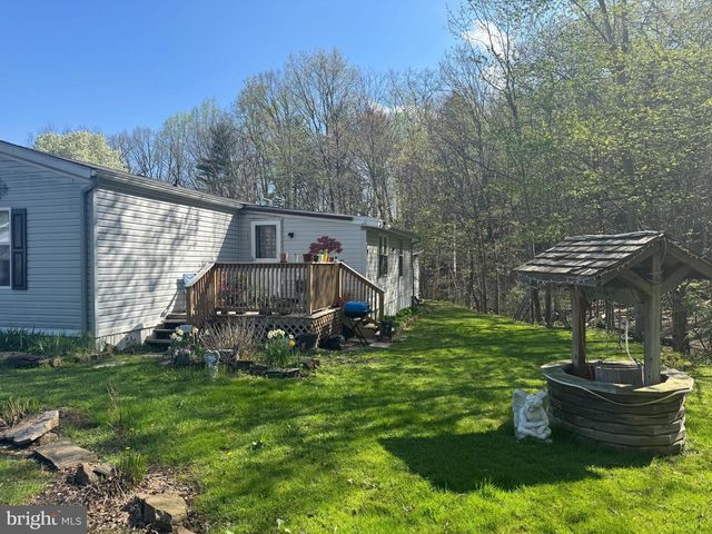 411 FRIEDEN MNR, Schuylkill Haven, PA 17972