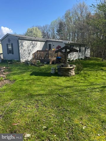 411 FRIEDEN MNR, Schuylkill Haven, PA 17972