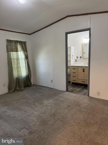 411 FRIEDEN MNR, Schuylkill Haven, PA 17972