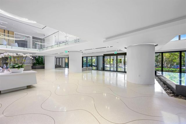 9 Island Ave 810, Miami Beach, FL 33139