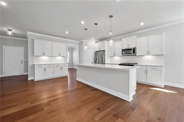 325 Fox Glove Way, Mcdonough, GA 30253