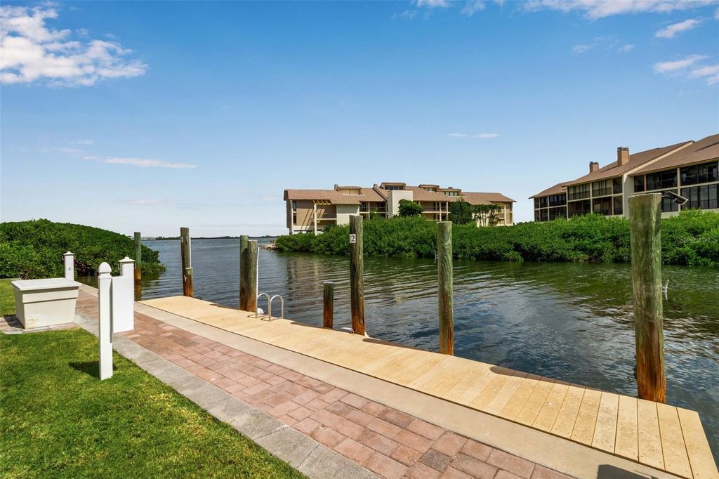 3840 MARINERS WAY 514A, CORTEZ, FL 34215 — photo 4