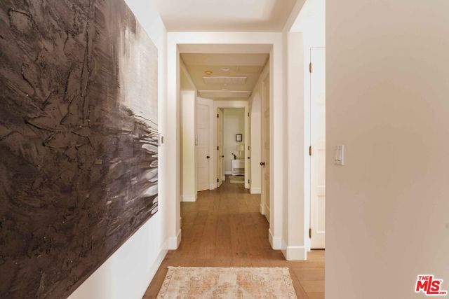 9024 Cynthia Street 204, West Hollywood, CA 90069