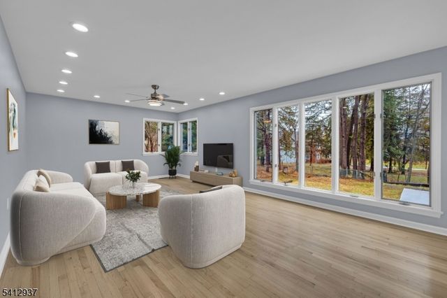 802 E Prospect St, Hackettstown Town, NJ 07840