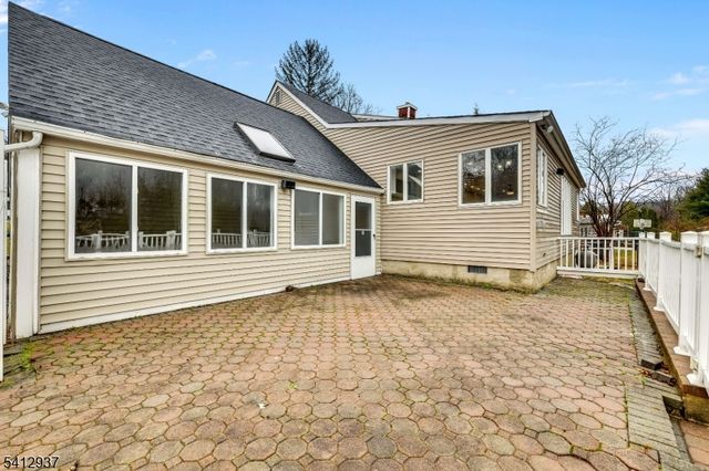 802 E Prospect St, Hackettstown Town, NJ 07840