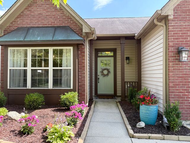 10989 Haig Point Drive, Fishers, IN 46037