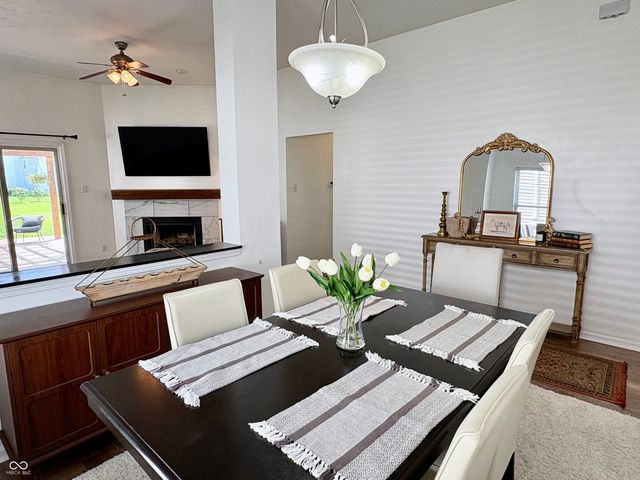 10989 Haig Point Drive, Fishers, IN 46037