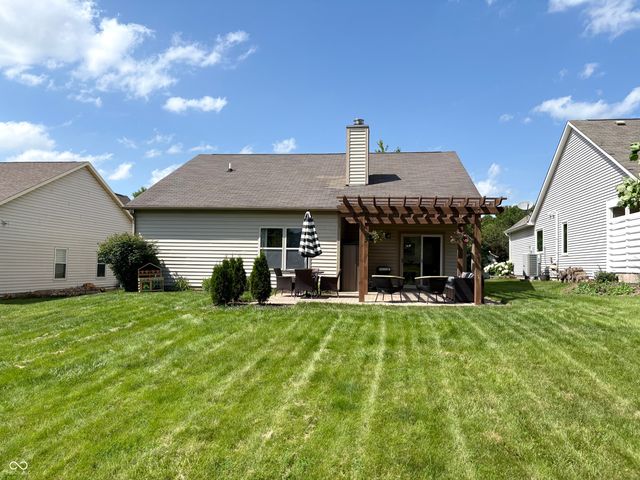 10989 Haig Point Drive, Fishers, IN 46037