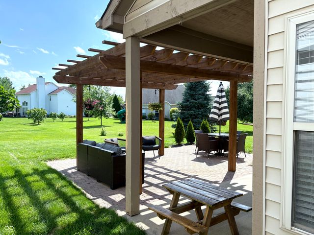 10989 Haig Point Drive, Fishers, IN 46037