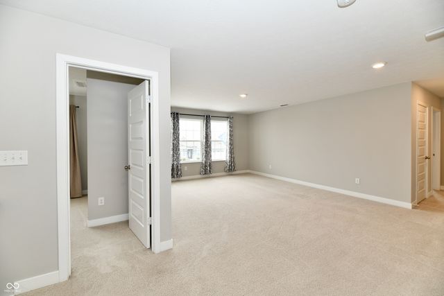 10837 Liberation Trace, Noblesville, IN 46060