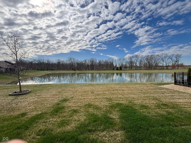 10837 Liberation Trace, Noblesville, IN 46060