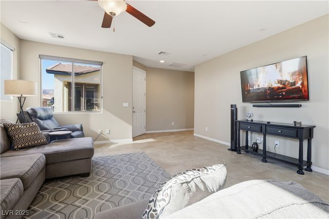 2772 Brinkley Manor Street, Laughlin, NV 89029