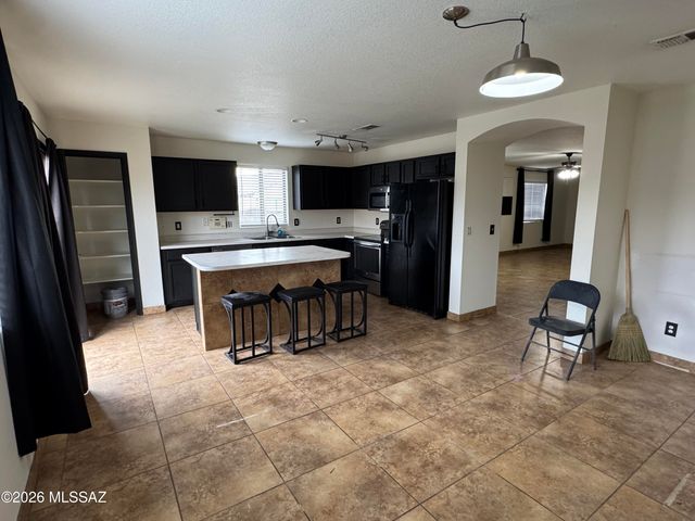 1772 W Lavender Mountain Place, Tucson, AZ 85746