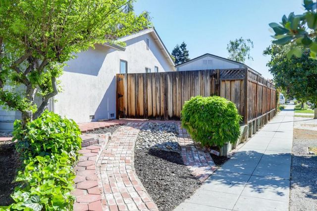 5810 Zileman Drive, San Jose, CA 95123
