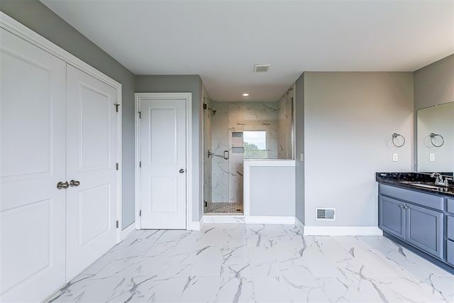 11367 Castleton Court, Dexter, MI 48130