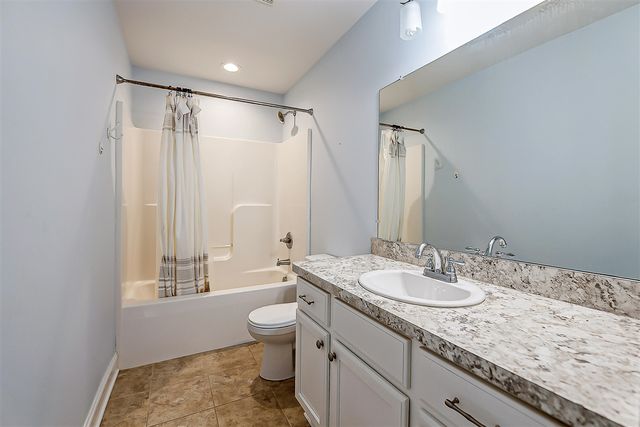11367 Castleton Court, Dexter, MI 48130