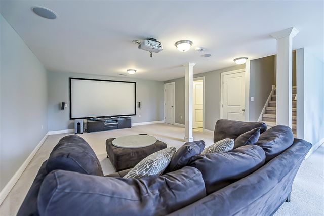 11367 Castleton Court, Dexter, MI 48130