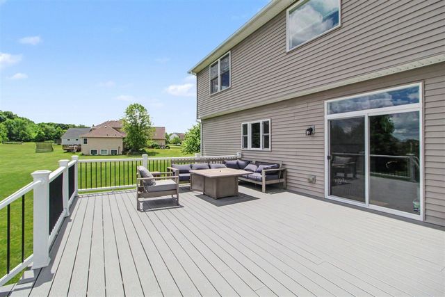 11367 Castleton Court, Dexter, MI 48130