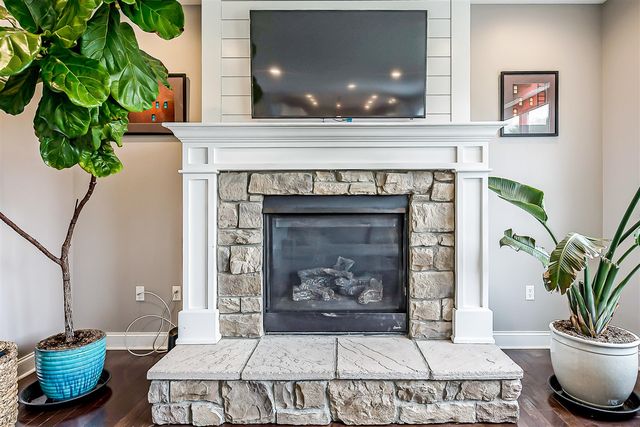 11367 Castleton Court, Dexter, MI 48130