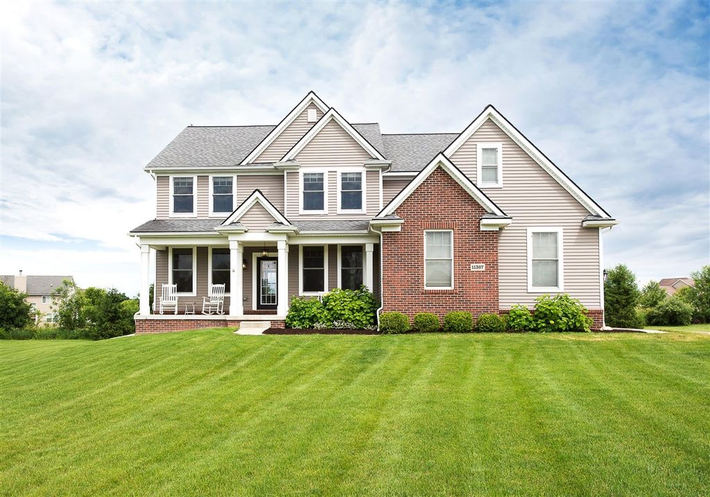 11367 Castleton Court, Dexter, MI 48130