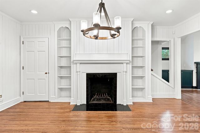 4467 Woodlark Lane, Charlotte, NC 28211