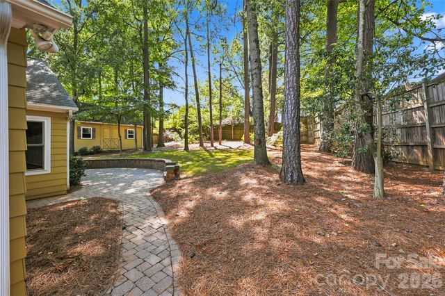 4467 Woodlark Lane, Charlotte, NC 28211