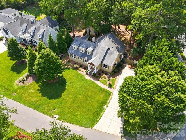 4467 Woodlark Lane, Charlotte, NC 28211