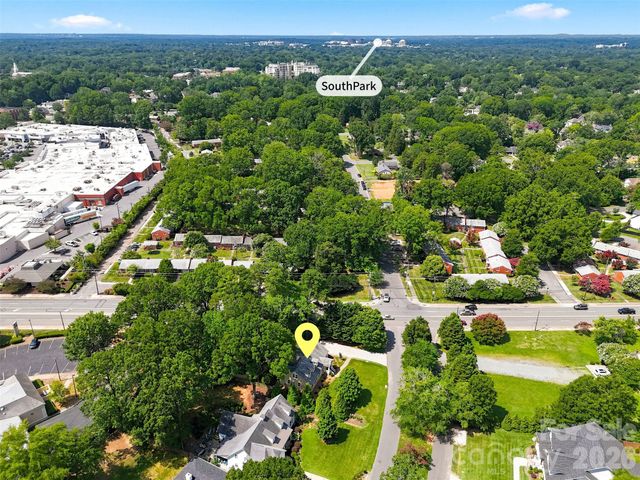 4467 Woodlark Lane, Charlotte, NC 28211
