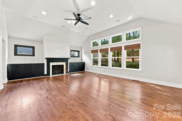 4467 Woodlark Lane, Charlotte, NC 28211
