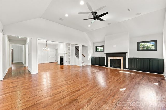 4467 Woodlark Lane, Charlotte, NC 28211