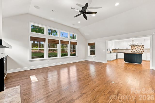 4467 Woodlark Lane, Charlotte, NC 28211